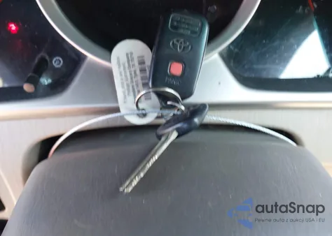 2004 Toyota Highlander V6 из США, поврежденный, VIN JTEGP21A840037859